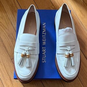 Stuart Weitzman White Loafers with Gold Accents, size 10